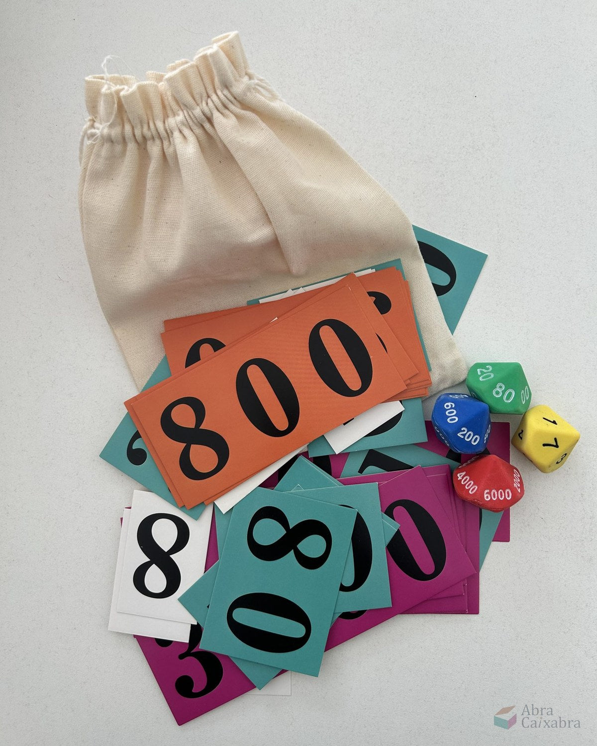 Kit cartas e dados